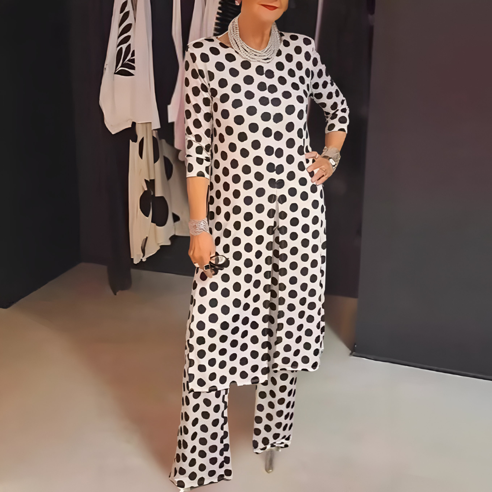 Marcella - Prikket Chic Sett