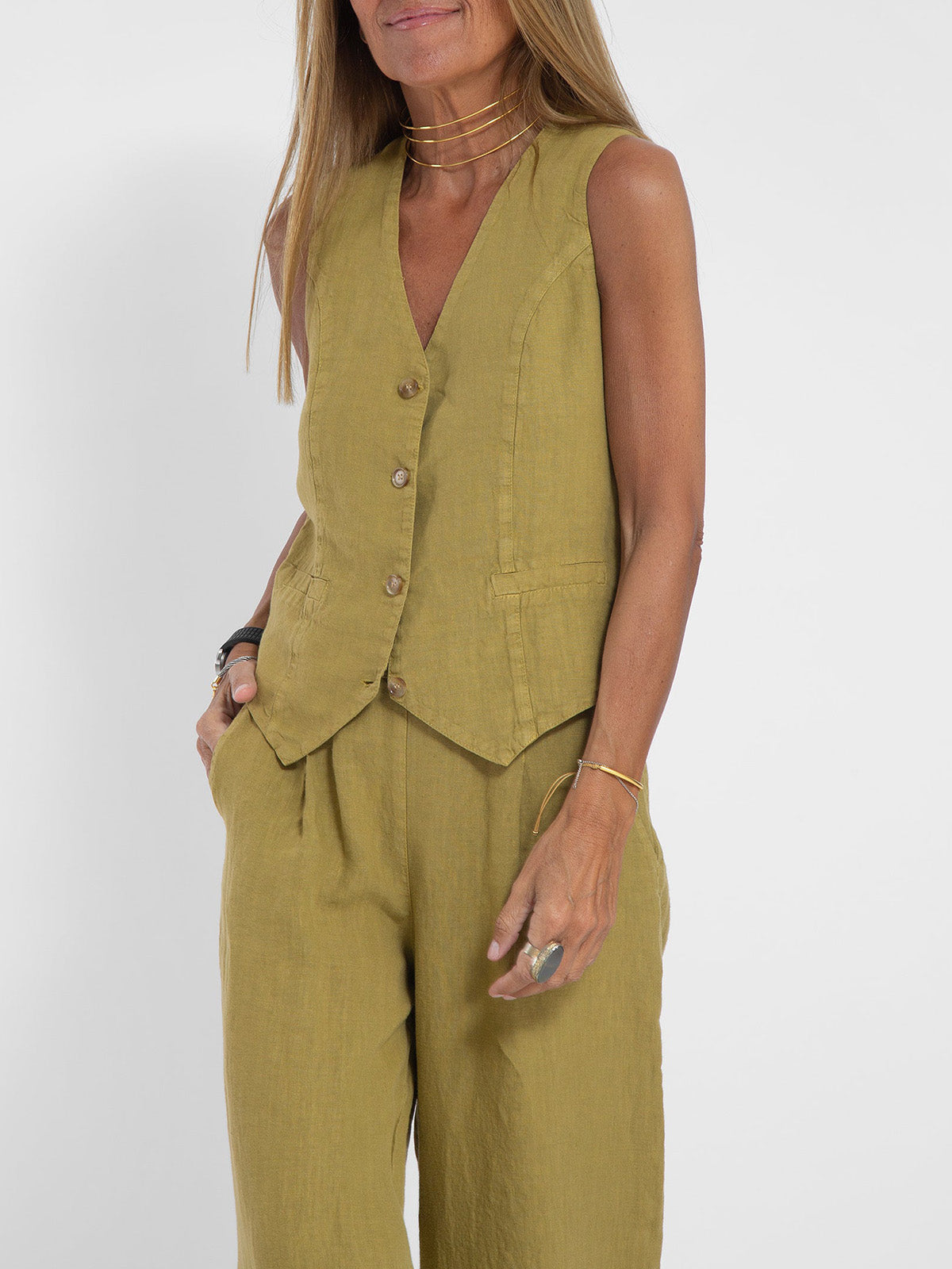 Aira - Knappt Vest & Vide Bukser Sett
