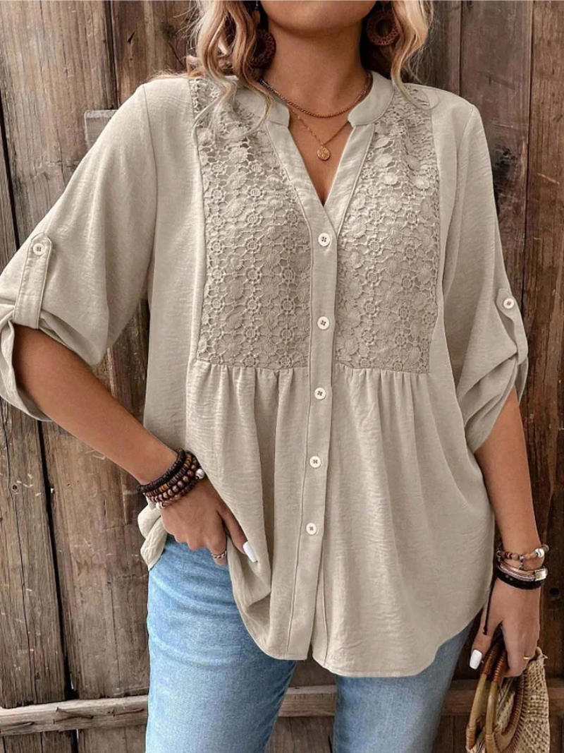 Noor – Bluse med V-hals og knapper