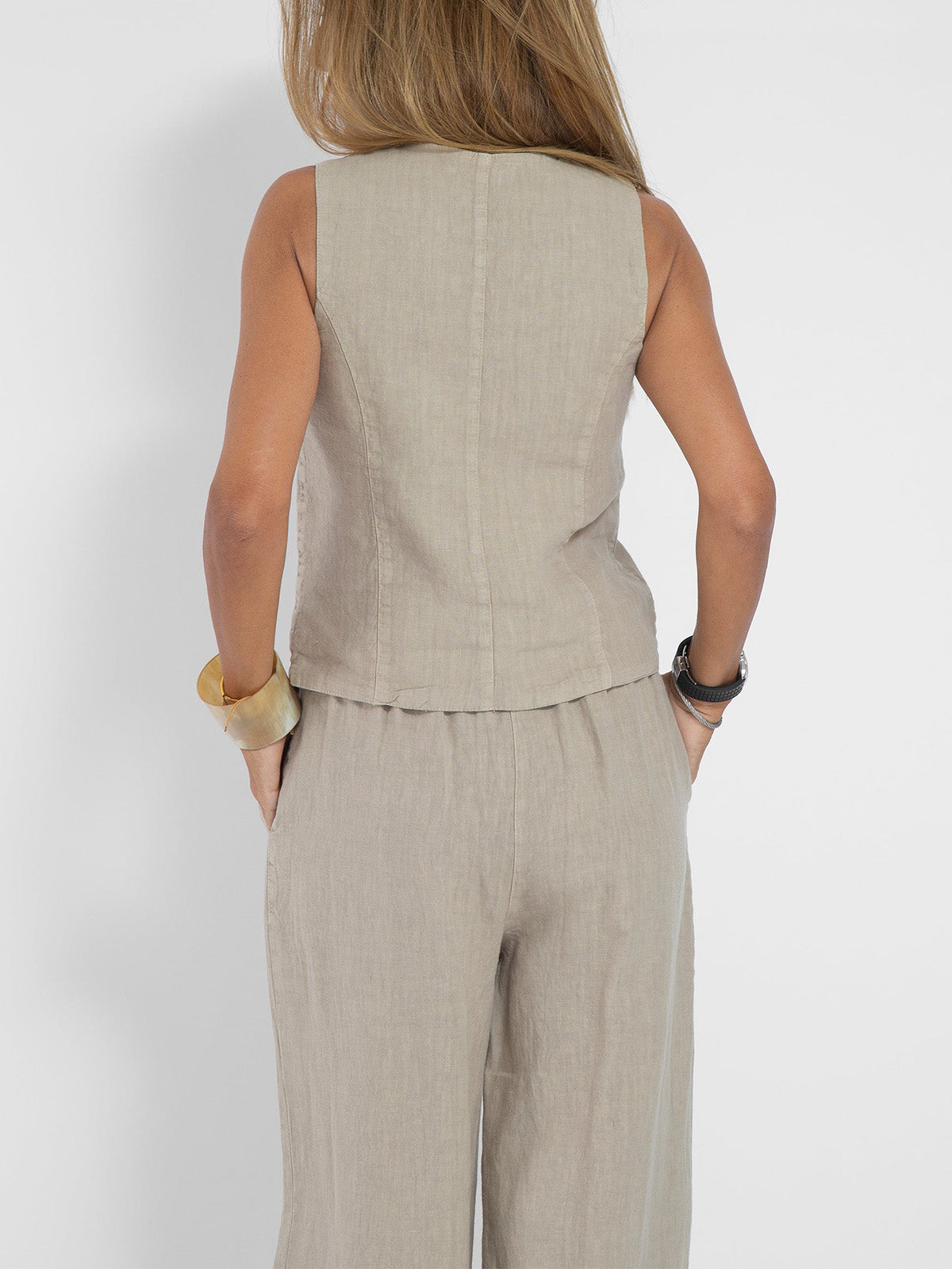 Aira - Knappt Vest & Vide Bukser Sett
